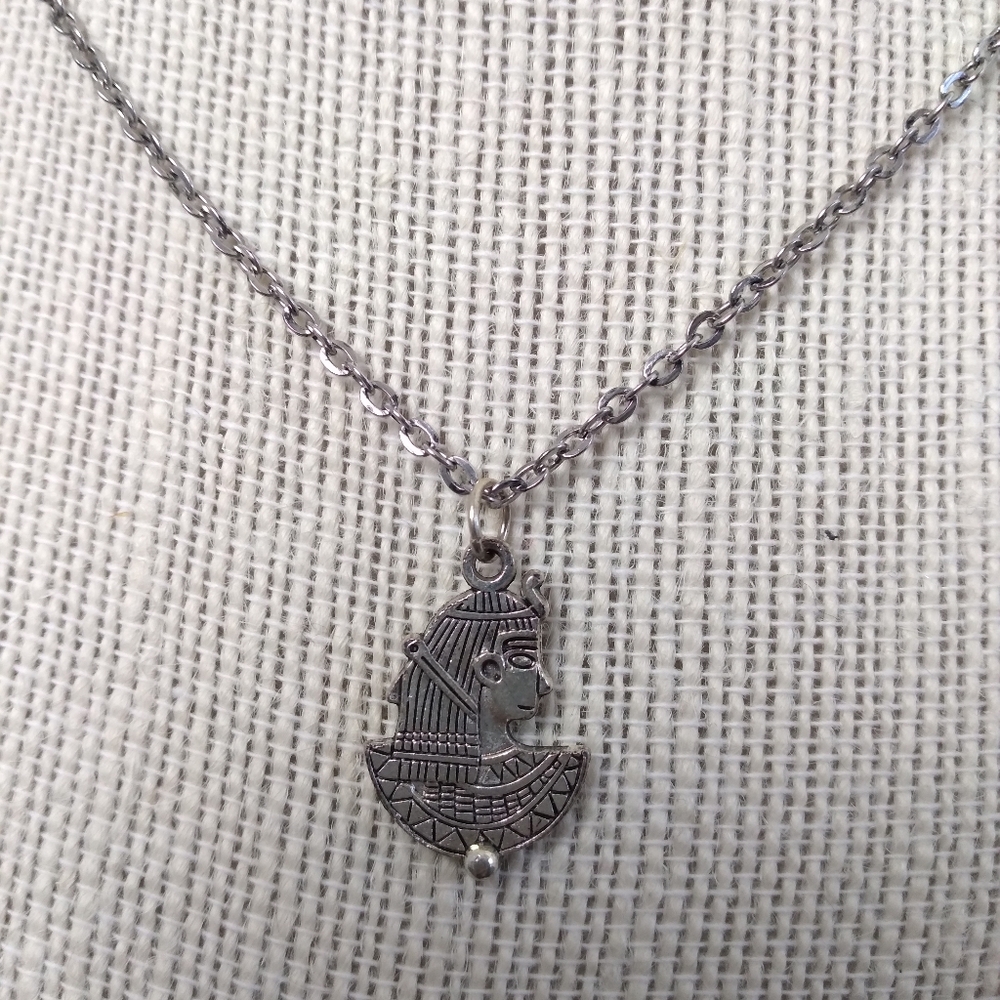 Cleopatra necklace